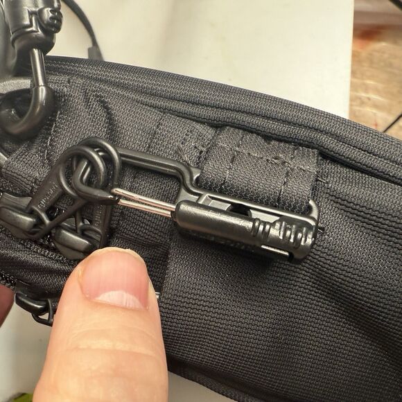 Pacsafe Black Travel Bag - Picture 6 of 16